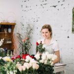 The Best Anniversary Flowers to Celebrate Your Love: A Guide for Every Year
